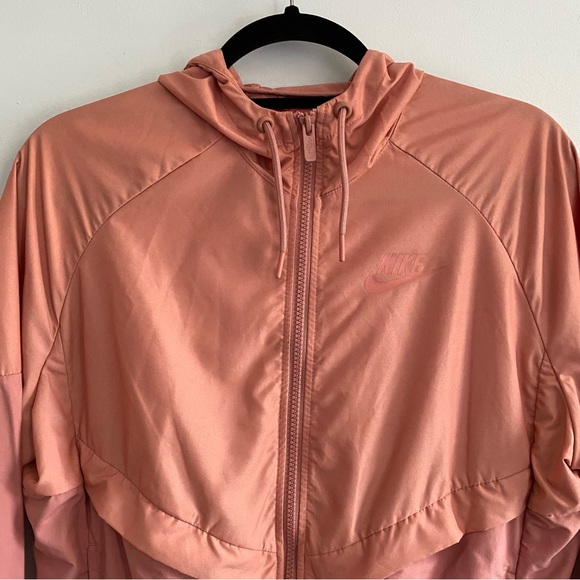 Nike Light Pink Windbreaker Jacket Size M - Picture 3 of 11